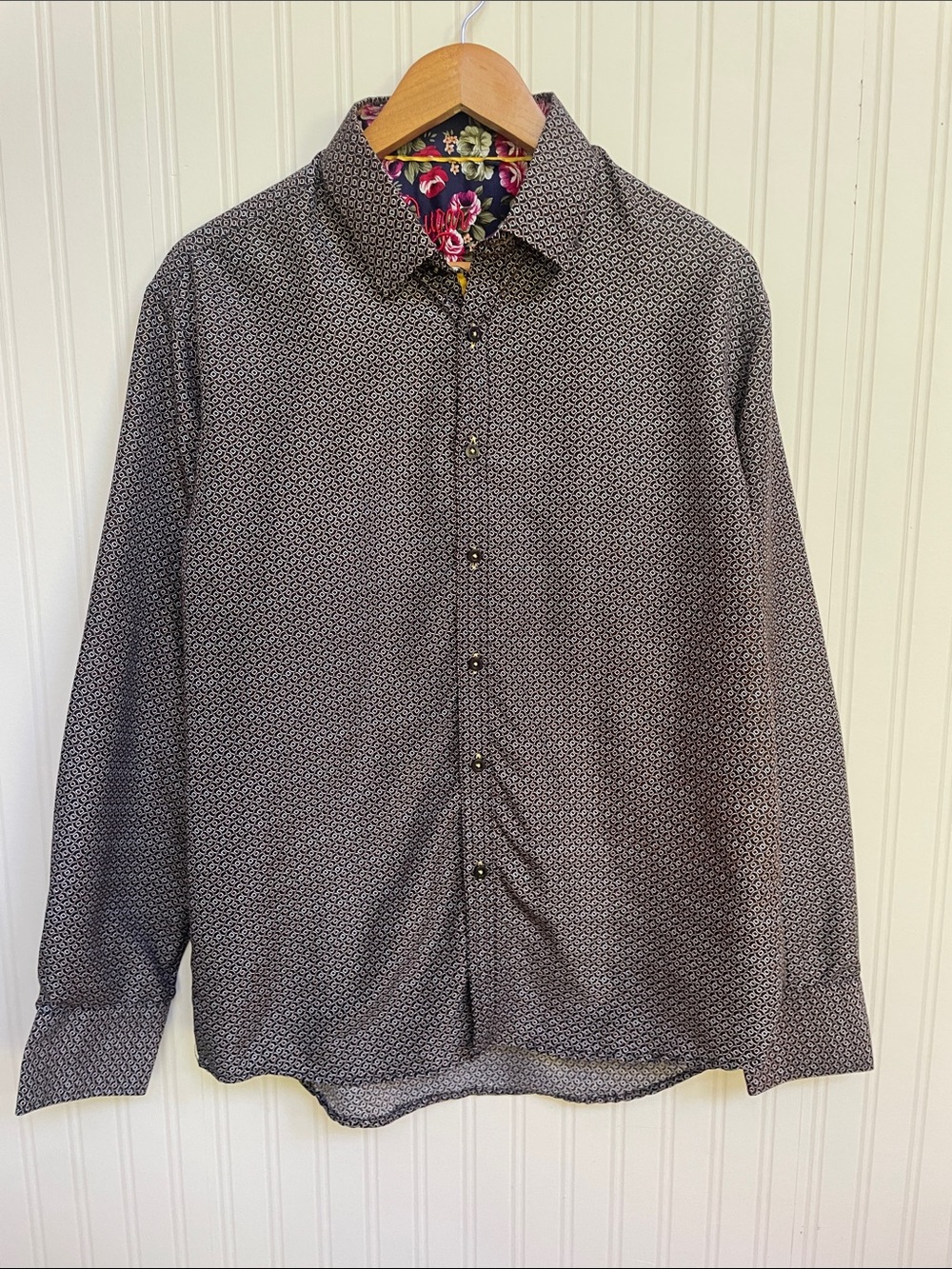 Sugar Men's Black and White Geometric/Floral Button-Down Shirt Sz L